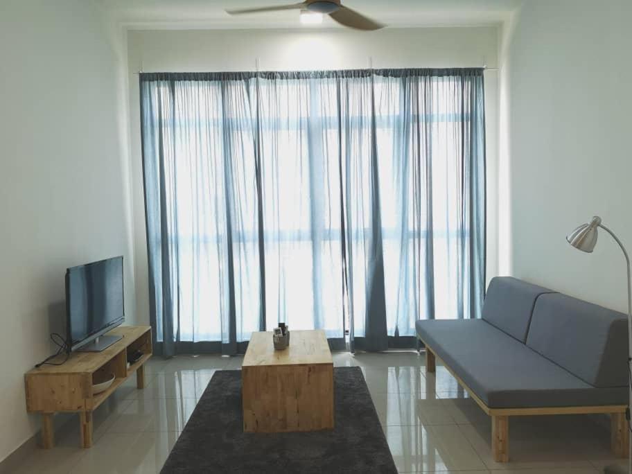 Aiyu Homestay, Conezion, Ioi Resort Putrajaya Exteriör bild